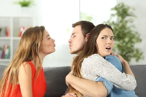 Distracted boyfriend meme
