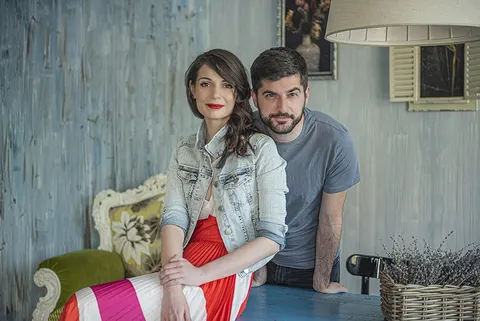 С книги под завивките