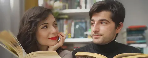 С книги под завивките