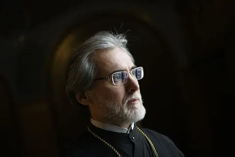 отец Николай Георгиев