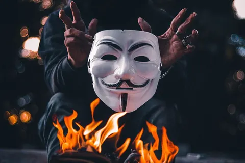 gai-fouks-anonimnite