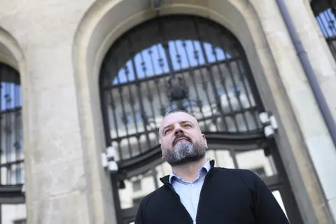Петър Кирков