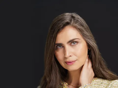 Елена Маринова