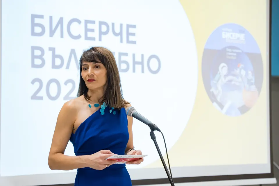 Вал Стоева